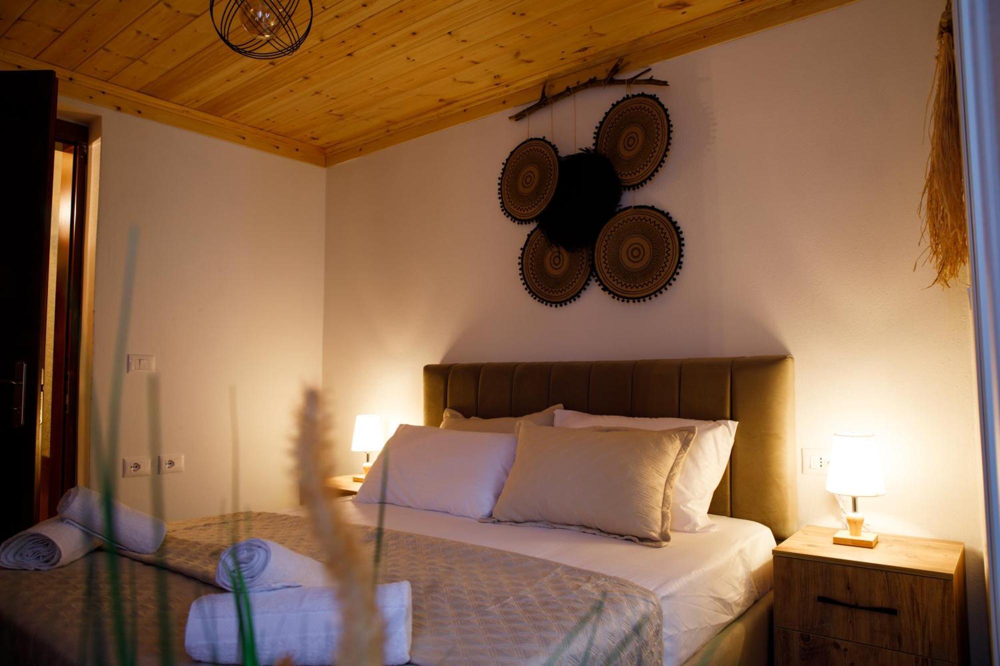 Guva Guest House Гирокастра Экстерьер фото